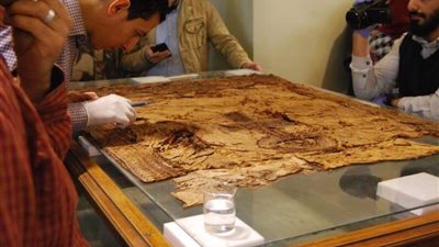 المتحف المصري الكبير يستقبل 3 قطع أثرية للمك توت عنخ آمون (صور)