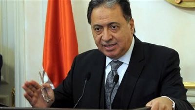 وزير الصحة يهنئ المصريين بموافقة البرلمان على قانون التأمين.. مراجعة مصادر التمويل وإقرار مساهمة 0.25% من إيراد الشركات السنوي أبرز التعديلات..وإيهاب الطاهر: القانون غير دستوري وأغفل أجور الفريق الطبي