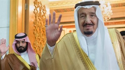 كيف نجا الملك سلمان وولي العهد من صاروخ الحوثيين الباليستي؟(فيديو)