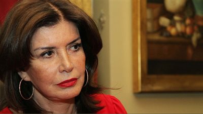 حمادة هلال ينتظر موافقة ميرفت أمين على 