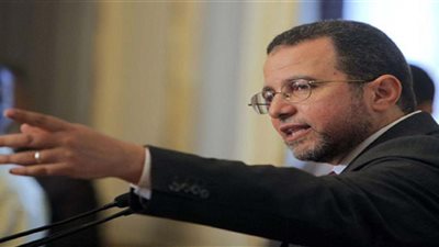 قنديل يصل إلى المنطقة التكنولوجية بالمعادى لافتتاح المرحلة الثانية