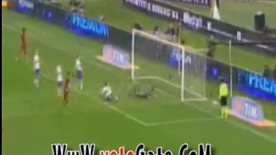 بالفيديو.. ديسترو يتقدم بالهدف الثالث لروما في مرمى سامبدوريا