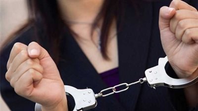 ضبط سيدتين وعاطل لقيامهما بترويج العملات المقلدة في التبين