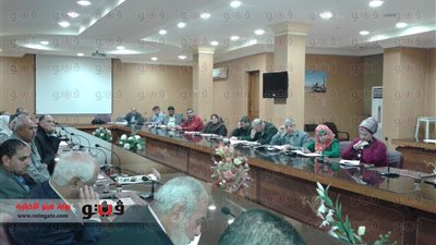 بالصور.. غلق 9 مشروعات صناعية غير جادة بكفر الشيخ