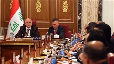 خصم نصف رواتب وزراء الحكومة العراقية للمساهمة في حل الأزمة المالية