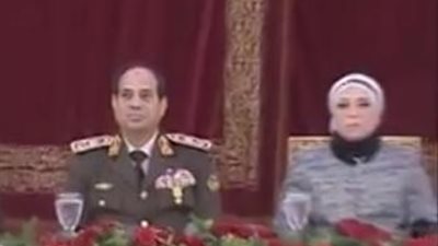 زوجة المشير السيسي في عيون نشطاء 
