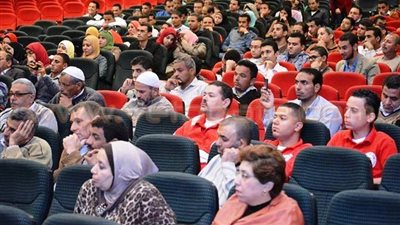 شباب الهلال الأحمر بالمنيا يشاركون في مؤتمر «القضاء على فيروس سي»