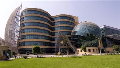 مستشفى 57357 يستقبل نخبة من رجال سوق المال لبحث استدامة التمويل