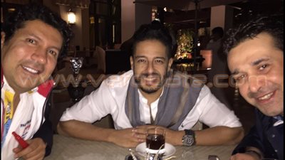 «سيلفى» يجمع «هانى رمزى» و«حماقى» و«كريم » بأبو ظبى
