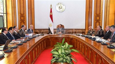 أخطر 10 ملفات على مكتب السيسي.. تعيينات النواب وحركة المحافظين ومشروع الـ1.5 مليون فدان.. تنفيذ عقود الكهرباء وتطوير العشوائيات والتعديلات التشريعية وقروض البنك الدولي وسد النهضة وضبط الأسعار «ال