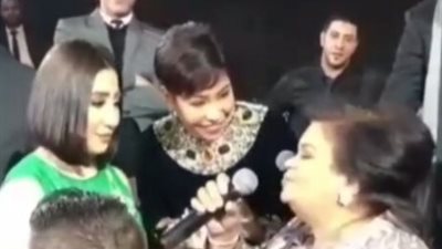 والدة شيرين عبد الوهاب: «بنتي دايما مشرفاني ورافعة راسي»