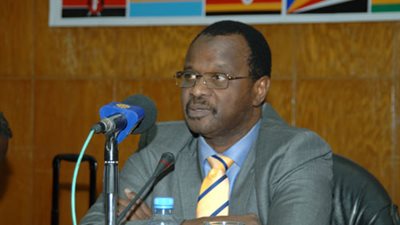 رئيس السلطة الإقليمية لدارفور يلتقي رئيس البنك الأفريقي للتنمية بالسودان