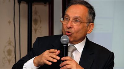 ممدوح حمزة: البرلمان لا يعبر عن الشعب