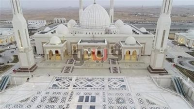 يفتتحه الرئيس غدا.. 10 معلومات عن مسجد العاصمة الإدارية (صور)