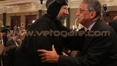 بالصور..وصول مفتي الجمهورية وعمرو موسى لمؤتمر الأزهر لمواجهة الإرهاب