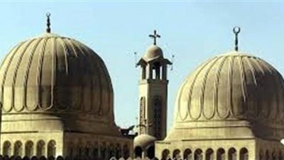 إمام مسجد ينقذ مئات الأقباط من الموت بكنيسة العذراء في مدينة نصر