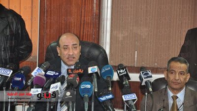 بلاغ للنائب العام يتهم «جنينة» بتصفية الحسابات مع القضاء