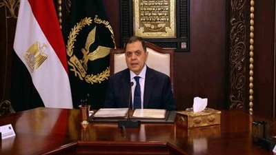 «الداخلية» تبعد شخصا من بنجلاديش خارج البلاد للصالح العام