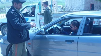 ضبط 525 مخالفة مرورية بسوهاج