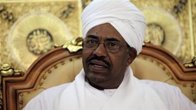 «طبول الحرب» تدق بين «الخرطوم وجوبا».. «النفط» أزمة متواصلة بين البلدين.. البشير يتهم سلفاكير بدعم متمردي الجبهة الثورية..النفط يوفر 98% من العملة الصعبة لـ «الجنوب&