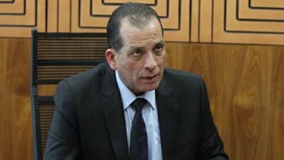 «ميناء القاهرة الجوي» تطرح قطعتي أرض بالمطار في مزاد علني