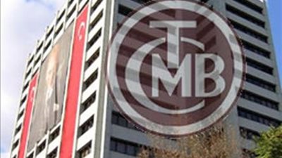 البنك المركزي التركي يعمل على تهدئة صعود الدولار