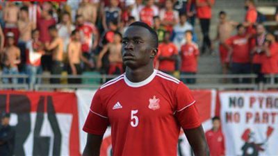 المقاولون يكلف المدير الإداري لإنهاء أزمة البطاقة الدولية لـ«فاروقا»