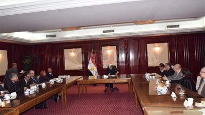 فحص 25 مليون مواطن بمبادرة 100 مليون صحة خلال 3 شهور.. «هالة زايد» توجه بربط بيانات المفحوصين على شبكة قرارات نفقة الدولة.. وتؤكد: استدامة علاج مرضى الضغط والسكر بعد الحملة.. وصرف الدواء للم