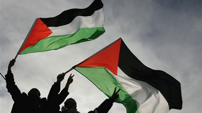 السلطة الفلسطينية تقرر بدء سحب موظفيها من معبر رفح.. غدا