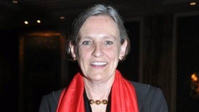 رئيس الجامعة الأمريكية: نسعى لتحويل أحلام الشباب إلى واقع