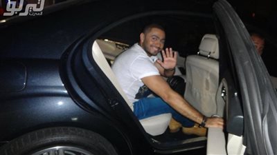 ننشر صور الأسطول الكامل لسيارات مطرب الجيل تامر حسني