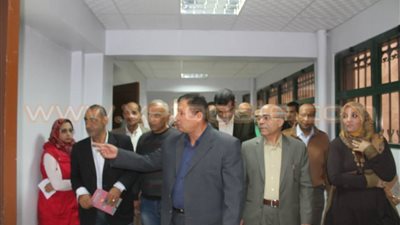 محافظ دمياط يحيل طاقم الإشراف على أعمال تطوير مستشفى الهلال الأحمر للتحقيق