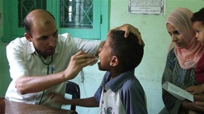 1082 مواطنًا استفادوا من القافلة الطبية بقرى جمصة بالدقهلية