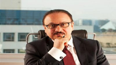 وزير الاتصالات: متعاقدو الـ 8 ميجا يحصلون على ربع السرعة بسبب «الكبائن»