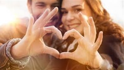 استشاري علاقات أسرية توضح عدة أسباب لنجاح العلاقة الزوجية