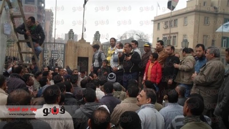 إضراب عمال-صورة أرشيفية