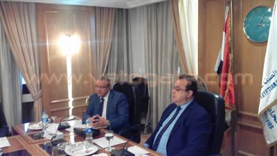 بالصور.. لجنة الضرائب تعقد اجتماعها الحادى والعشرين