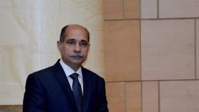 «المصري» يناقش مع وزيرة السياحة برنامج تحفيز الطيران العارض