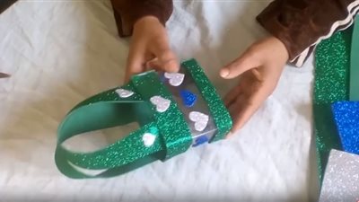 كيفية صنع هدية من إعادة تدوير المخلفات البلاستيكية