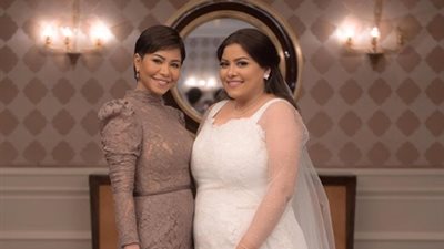 شيرين عبد الوهاب تهنئ شقيقتها بالزواج (صورة)