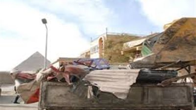 أمن الجيزة يشن حملة مكبرة بالمنطقة الأثرية في الهرم