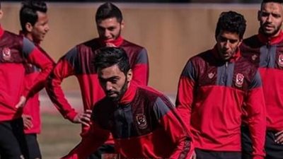 انتظام الشحات وياسر إبراهيم وأجايي في معسكر الأهلي ببرج العرب