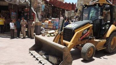 تنفيذ 15 قرار إزالة في حملة مرافق بالجيزة