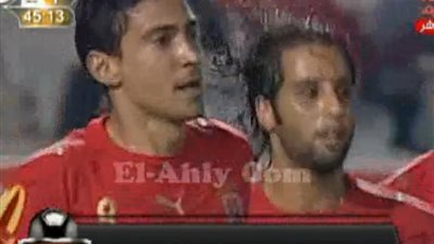 بالفيديو.. نشطاء