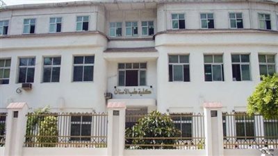 فرقة مسرح طب أسنان تعرض «براكسا».. الخميس