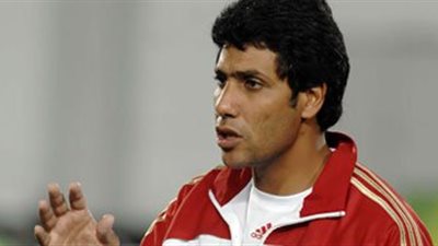 الشيشيني يراقب ثنائي نيجيريا