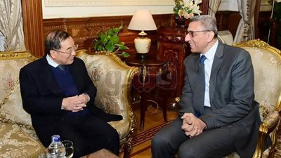 أمين عام البرلمان يناقش ترتيبات زيارة رئيس المجلس للصين