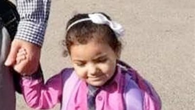 تفاصيل التحقيق في مصرع الطفلة «مليكة» ضحية أتوبيس مدرستها بأكتوبر