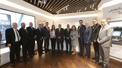 الأهلي المصري يفتتح أول فروعه للخدمة الإلكترونية Electronic service branch