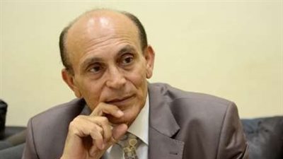 مجدي صبحي يهاجم مسئولي مهرجان المسرح العربي لعدم تكريم شقيقه